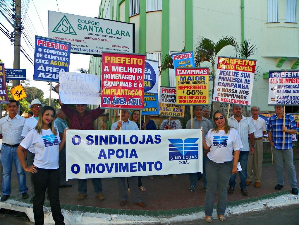 Moradores e comerciantes protestam em Campinas