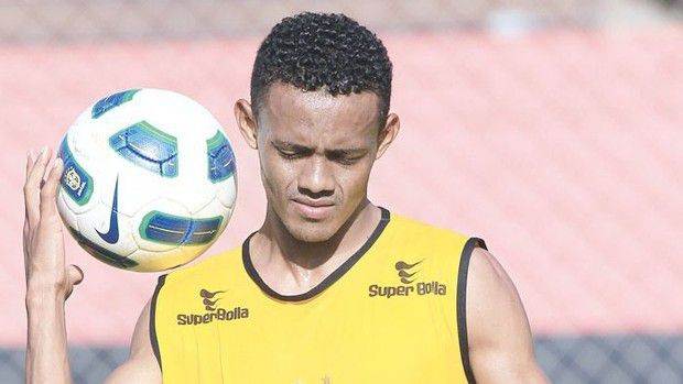 Técnico do Dragão deve fazer três alterações para jogo de sábado contra o Oeste-SP