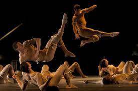 Teatro Goiânia recebe espetáculo de dança contemporânea