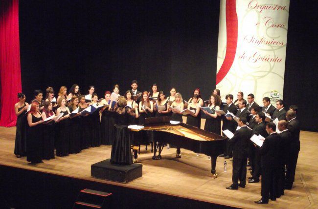 Orquestra e Coro Sinfônicos de Goiânia apresentam Concerto de Natal