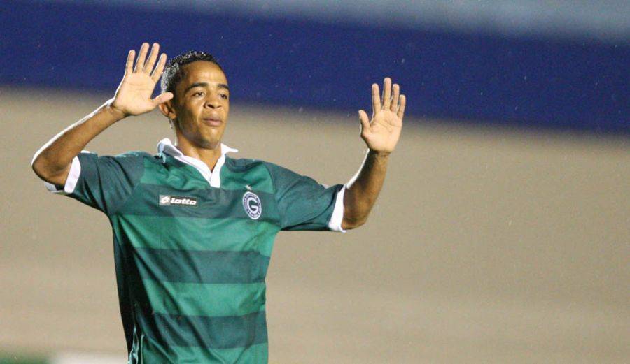 Felipe Amorim está de volta ao Goiás