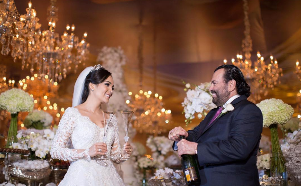 Advogada Priscila Carvalho disse "sim" ao também advogado e Djalma Rezende (Foto: Foto Prime Cinema/Reprodução Instagram)