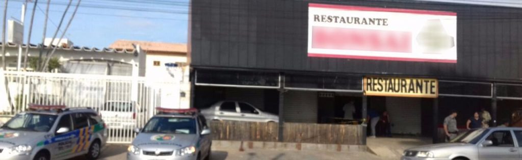Homem confessou que matou vítima a pedradas na porta de restaurante| Foto: Divulgação/Polícia Militar