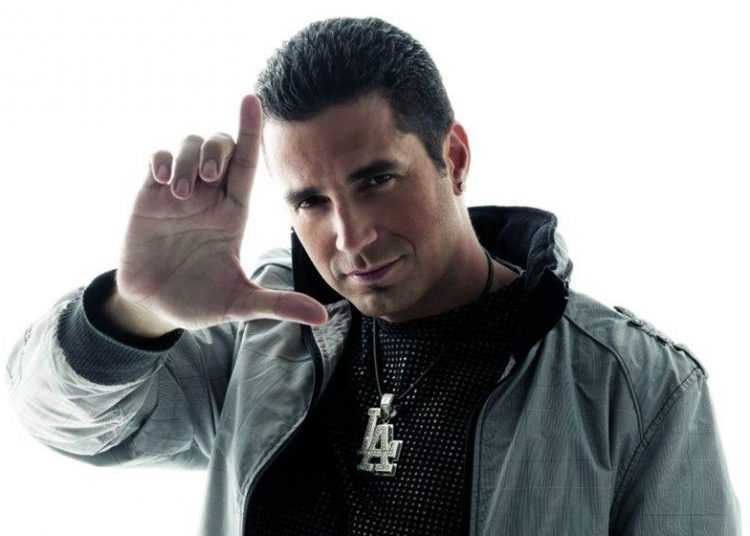 Latino faz piada com filho de Kelly Key e revolta internautas| Foto: Divulgação