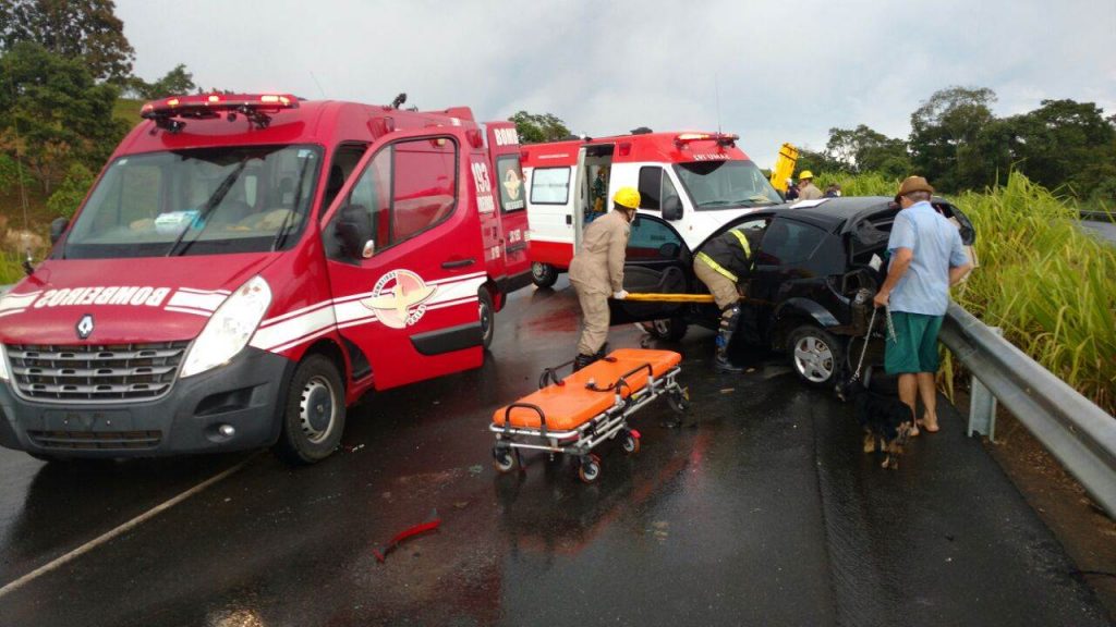 Acidente na GO-070 deixa três vítimas, uma delas fatal | Foto: Divulgação/Corpo de Bombeiros