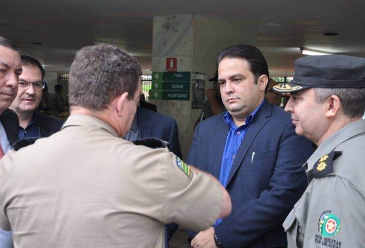 Prefeito de Anápolis Roberto Naves (PTB) ficou surpreso ao ser comunicado sobre a transferência | Foto: Reprodução