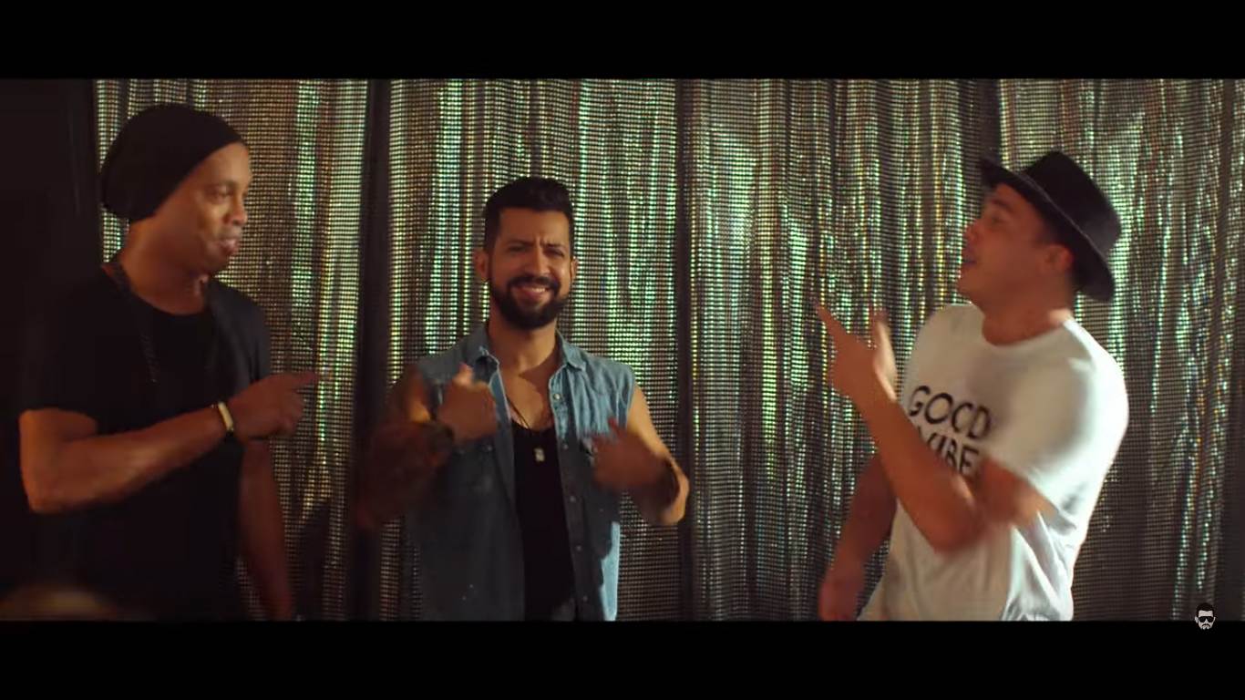 Professor da Malandragem: Safadão e Ronaldinho lançam clipe de nova música da parceria