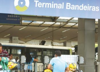 terminal bandeiras