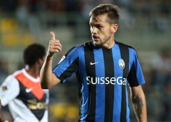 Rafael Tolói começou sua carreira no futebol com a camisa do Goiás em 2008 | Foto: Reprodução