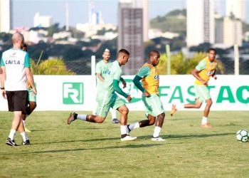Time se prepara para fase decisória do Goiano | Foto: Rosiron Alves/Goiás