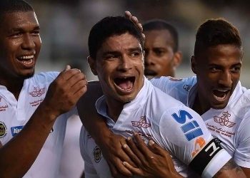 Atacante Walterson passou pelo Santos em 2016 | Foto: Reprodução