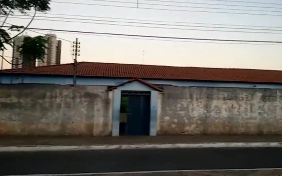 PM é suspeito de agredir aluno dentro de escola em Goiás | Foto: Reprodução