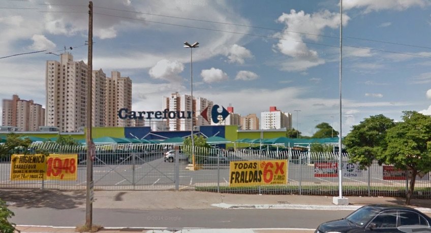 Posto de combustível do Carrefour foi autuado pela fiscalização do Procon Goiás | Foto: Reprodução