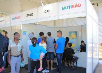Estande dos correios para emissão de CPF