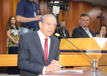 Iris comemorou muito importantes projetos de interesse do Paço aprovados na Câmara | Foto: Paulo José