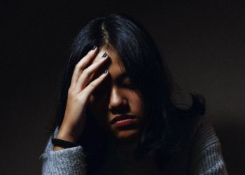 Potencial cura da enxaqueca baseia-se na liberação de uma pressão nos nervos da cabeça | Foto: Reprodução