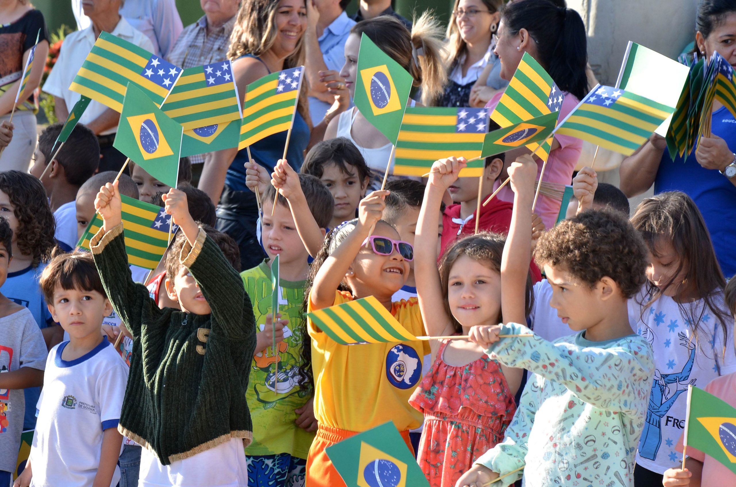 Hino de Goiás será obrigatório em escolas e eventos esportivos no Estado