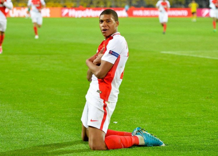 Mbappé nasceu em Paris e tem 18 anos | Foto: Reprodução