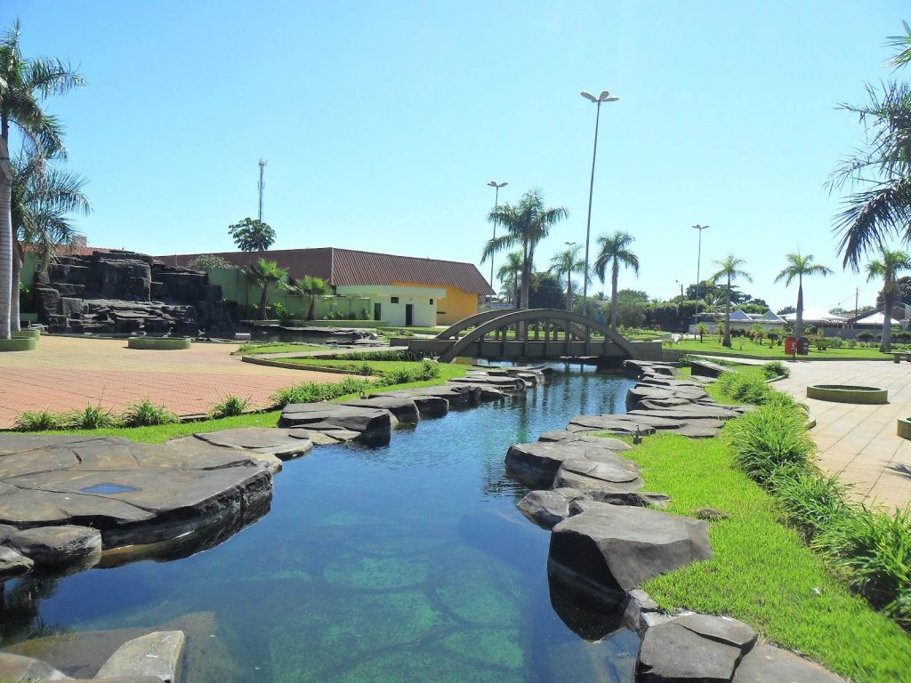 Praça central de São Simão-GO
