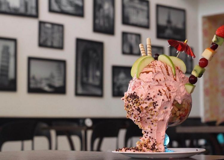 Na Crema & Ciocolatto, taça de "Mangia e Bevi" serve 5 pessoas tranquilamente | Foto: Divulgação