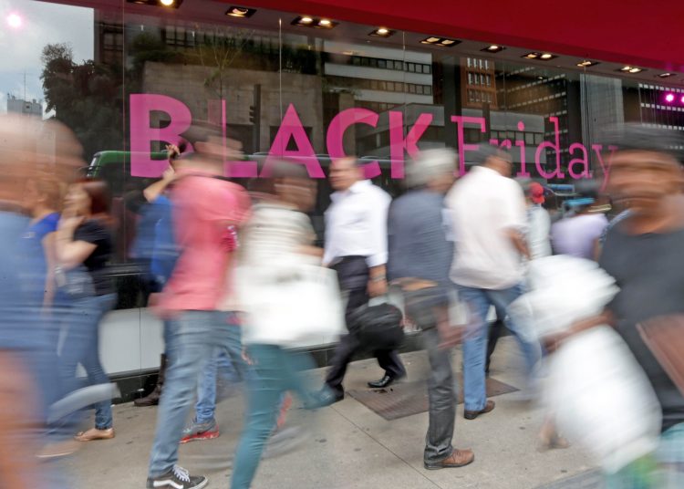 Black Friday 2017 é o período de liquidação antes do Natal | Foto: Paulo Pinto / Fotos Públicas