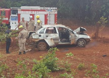 Acidente no trecho da GO-309 entre Itumbiara e Cachoeira Dourada deixou dois mortos e três feridos | Foto: Leitor / WhatsApp