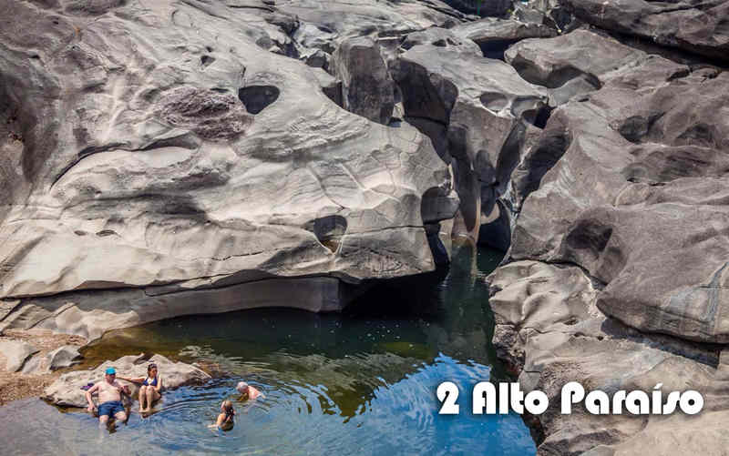Vale da Lua, em Alto Paraíso, é um destino literalmente paradisíaco e uma das melhores dicas para viajar no Réveillon em Goiás | Foto: Reprodução