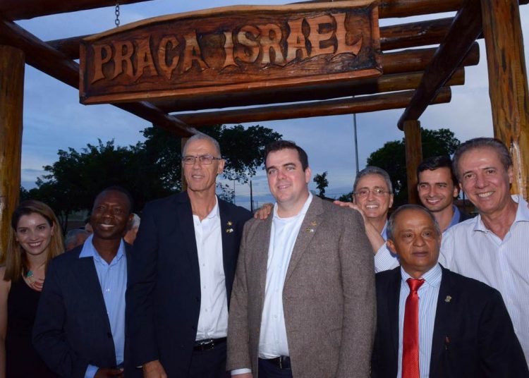 Inauguração da Praça Israel, no Setor Trindade II, em Aparecida de Goiânia | Foto: Carlos Alexandre
