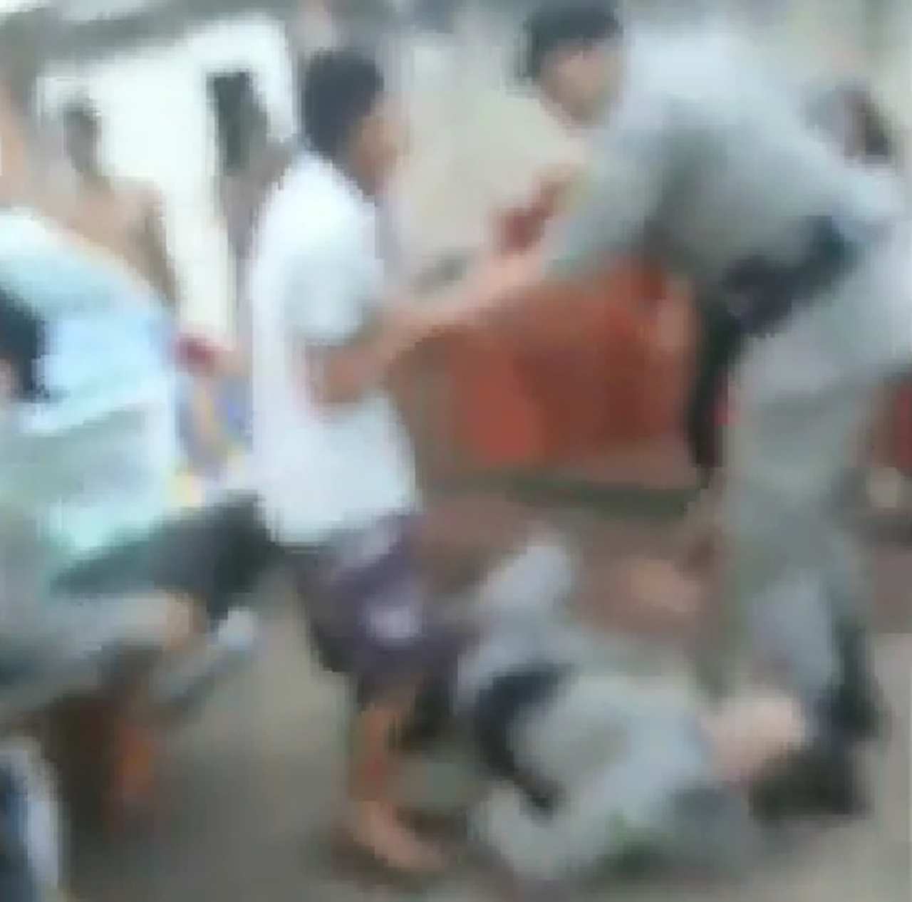 Família inteira é presa por agredir PMs em Anápolis. Vídeo flagrou o caso