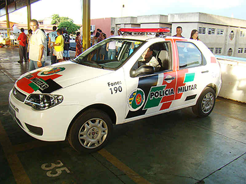 Viaturas antigas da PMGO: Fiat Palio | Foto: Reprodução