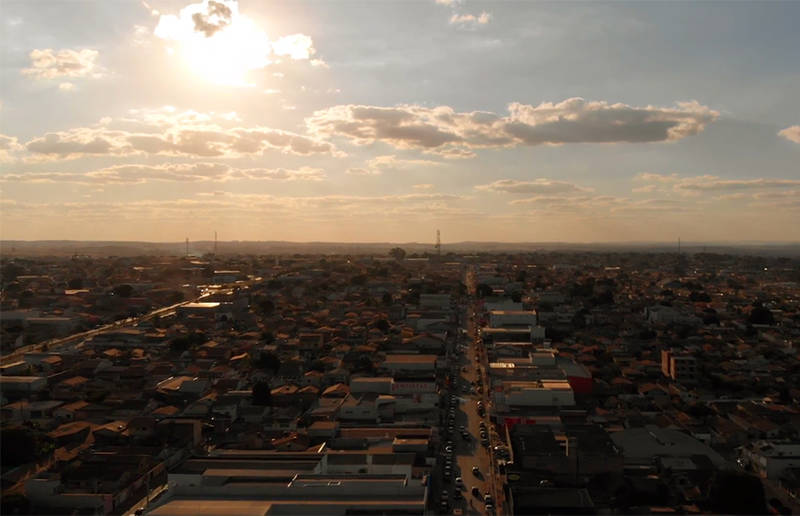 População de Aparecida cresce acima da média nacional e bate 578 mil (na imagem, visão aérea do Setor Garavelo) | Foto: Reprodução / Viajando e Passeando