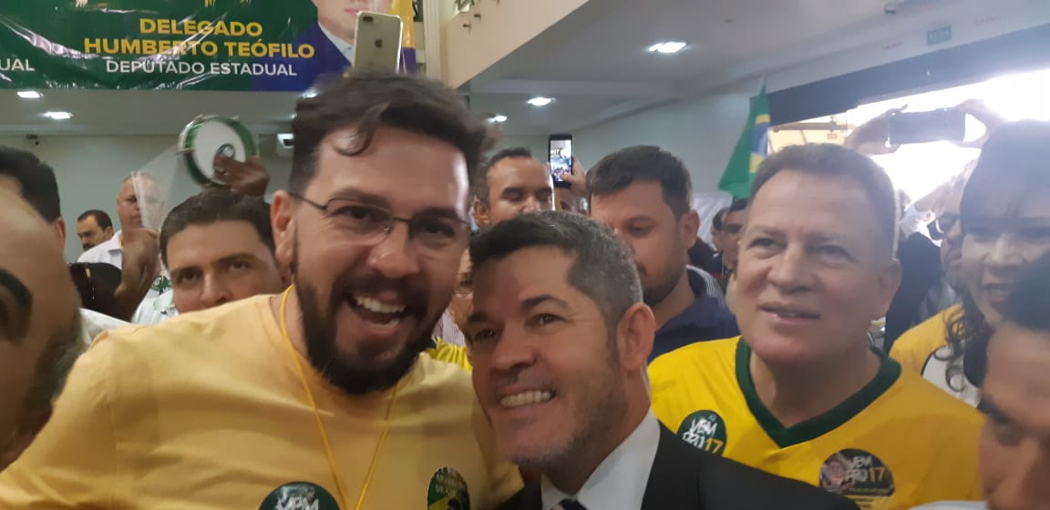 Presidente do PSL de Aparecida Professor Hugo e delegado Waldir