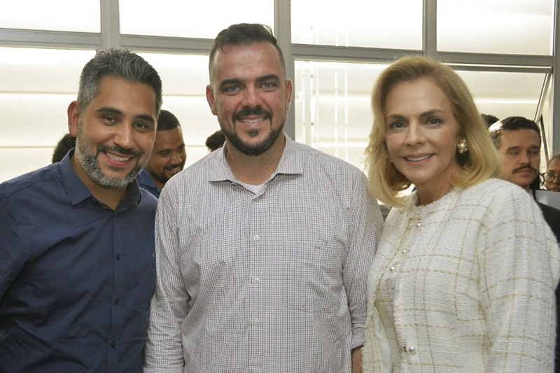 Johnathan Medeiros, Gustavo Mendanha e Márcia Tinoco | Foto: Claudivino Antunes