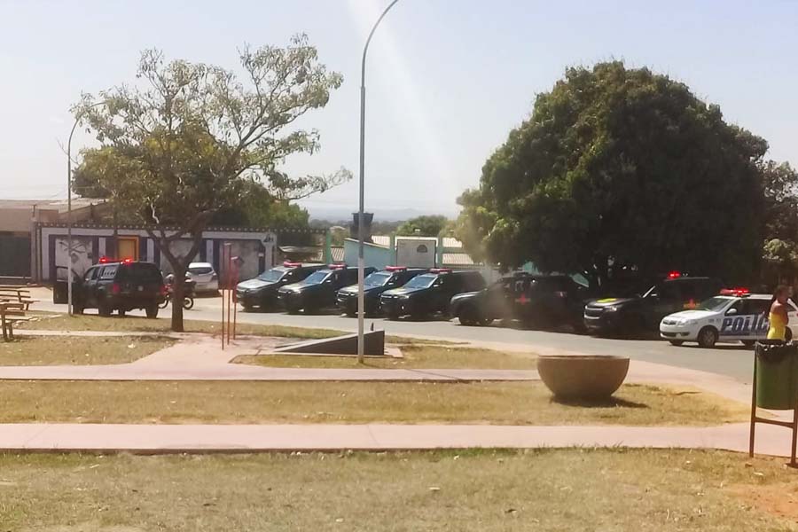 Pelo menos 1 morre em confronto no Independência Mansões