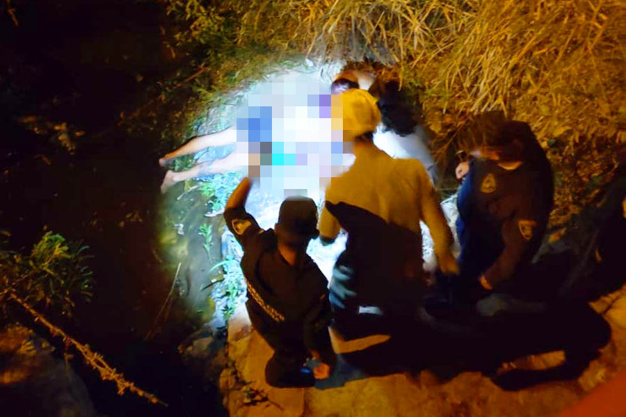 Ciclista caiu de altura de 4 m em Aparecida após se desequilibrar em ponte | Foto: Leitor/ FZ