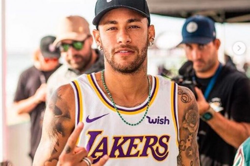 Neymar envia jatinho para levar musas do Brasileirão para o seu Réveillon