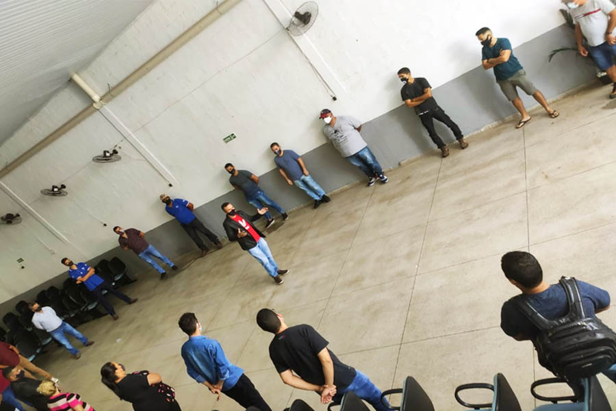 Comerciantes do Garavelo pedem flexibilização para pequenos lojistas