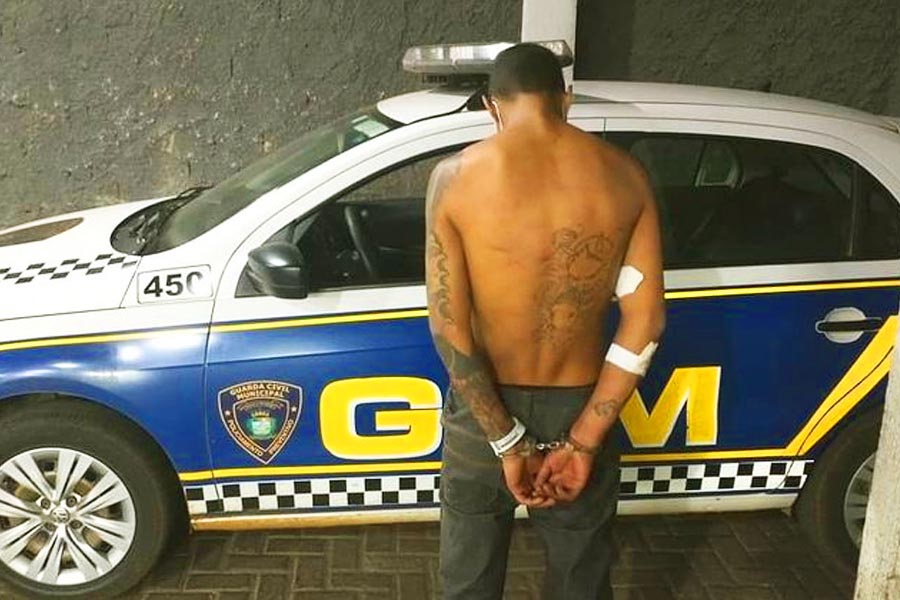 Assaltante dispara contra populares, quase é linchado e acaba preso em Aparecida