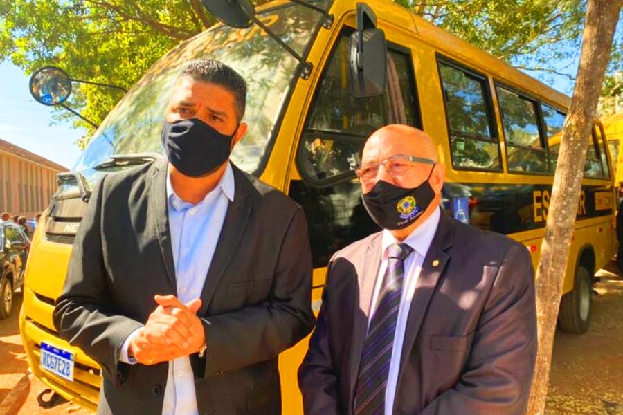 Com novos ônibus, Aparecida amplia número de alunos atendidos pelo Transporte Escolar
