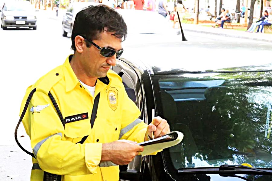 Concurso: edital para agente de trânsito autorizado em Goiânia