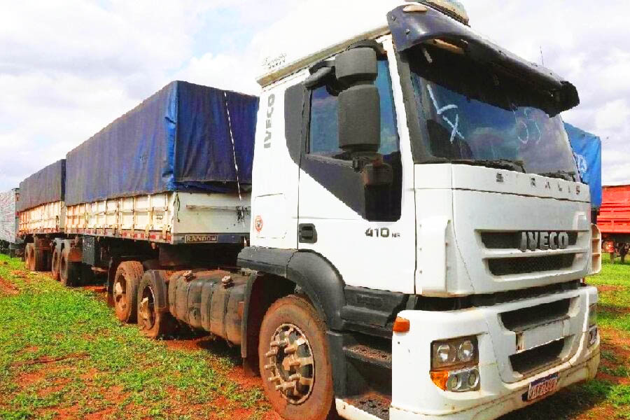 Carreta ofertada em leilão da Receita Federal | Foto: Divulgação