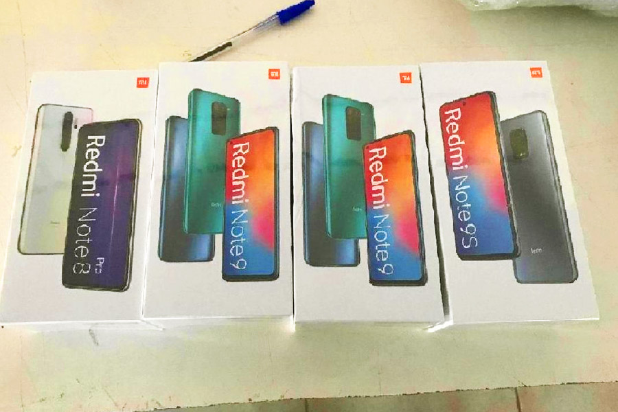 Celulares disponibilizados em leilão da Receita Federal | Foto: Divulgação
