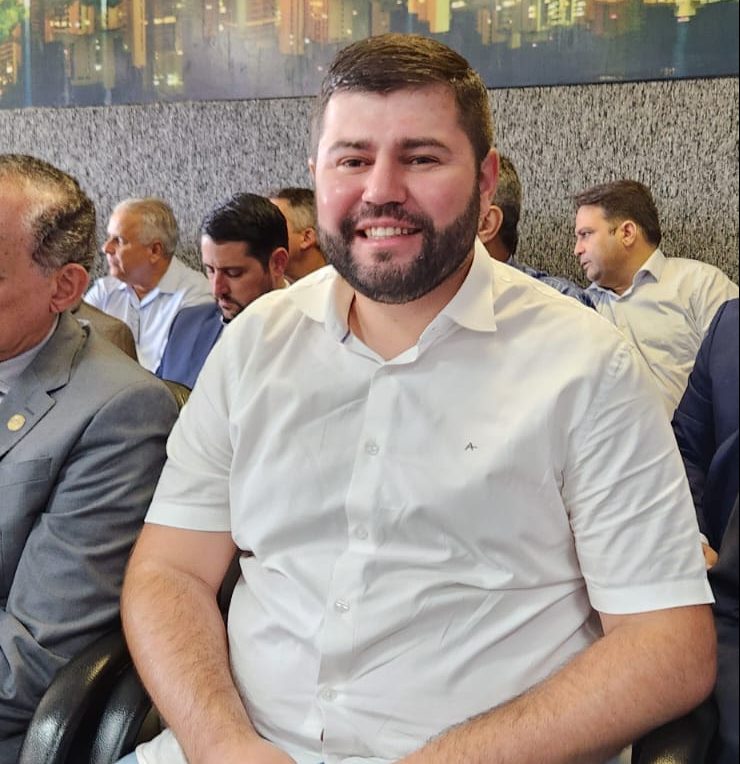 Amilton foi reeleição para 2º mandato na Alego | Foto: José Alves/Folha Z