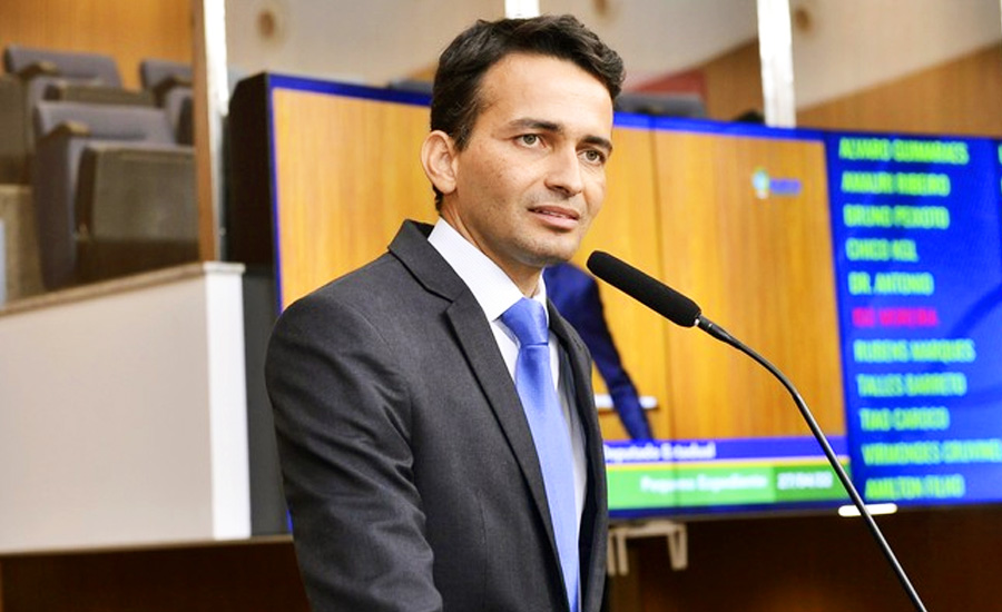 Max Menezes terá cargo de destaque na Assembleia