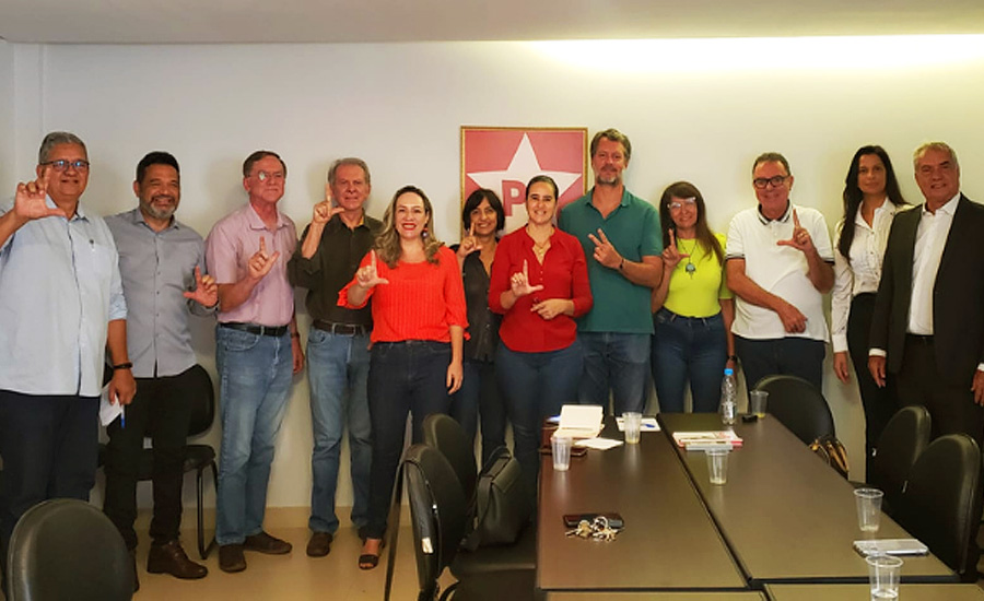 Partidos de esquerda reclamam de concentração de cargos nas mãos do PT em Goiás