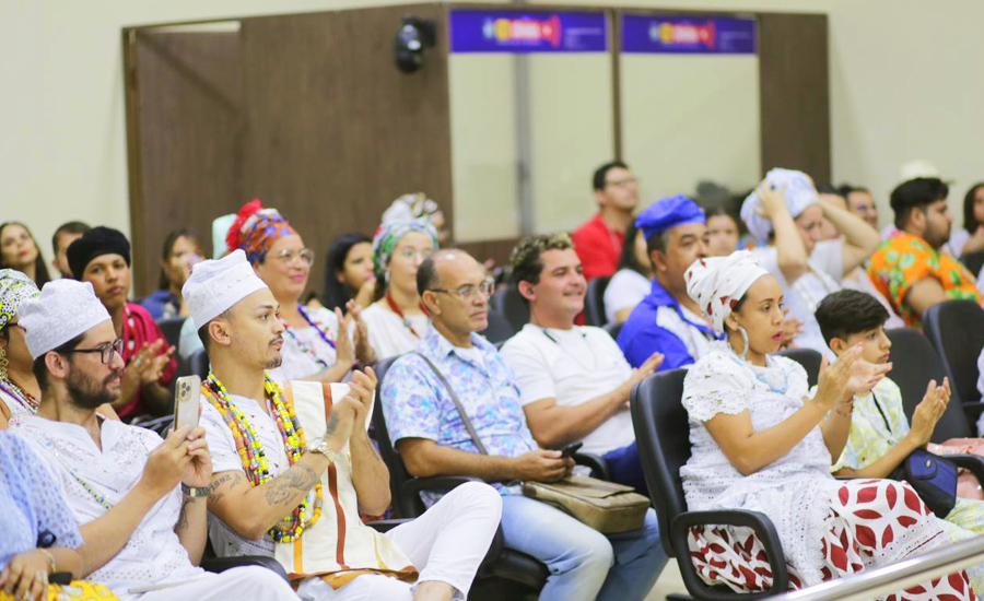 Líderes aparecidenses de Matriz Africana e Nações Candomblé são homenageados em sessão solene | Foto: Marcelo Silva