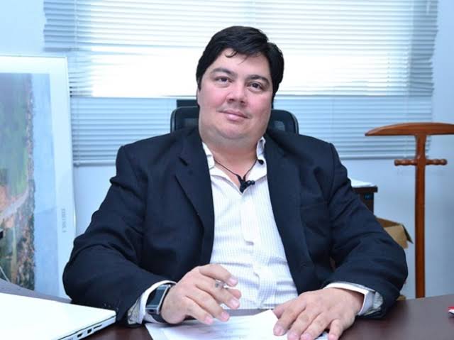 Após 7 anos no cargo, André Rosa deixa a Fazenda e faz crítica à gestão de Vilmar Mariano