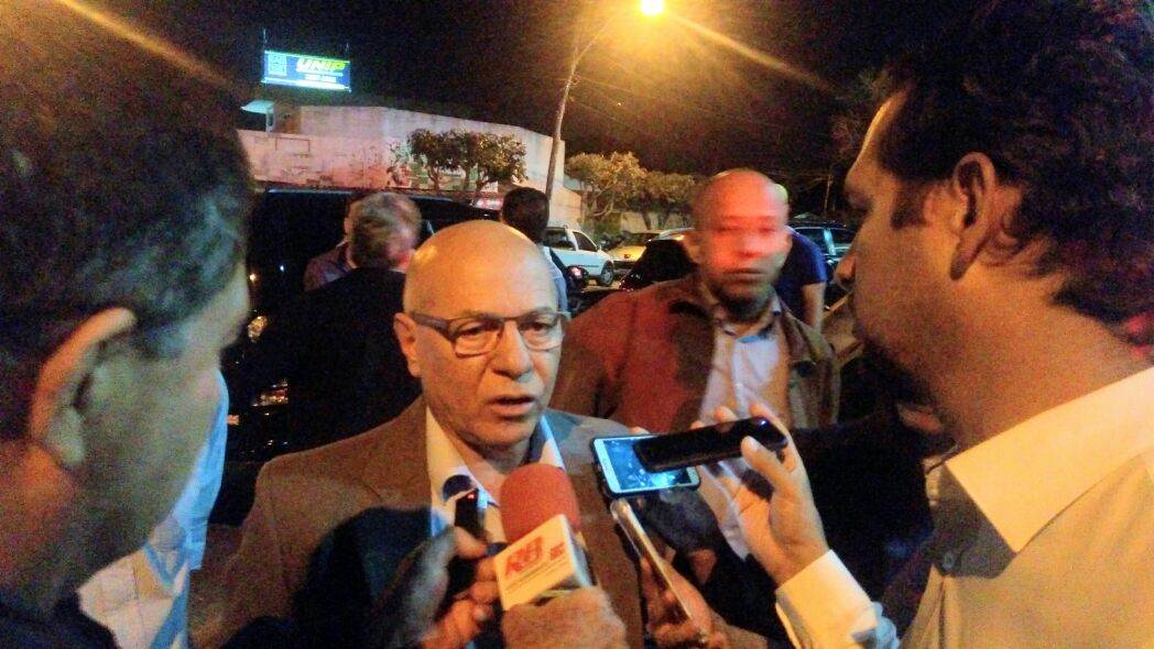 Professor Alcides critica antecipação do debate político e diz que campanha para prefeito só em 24