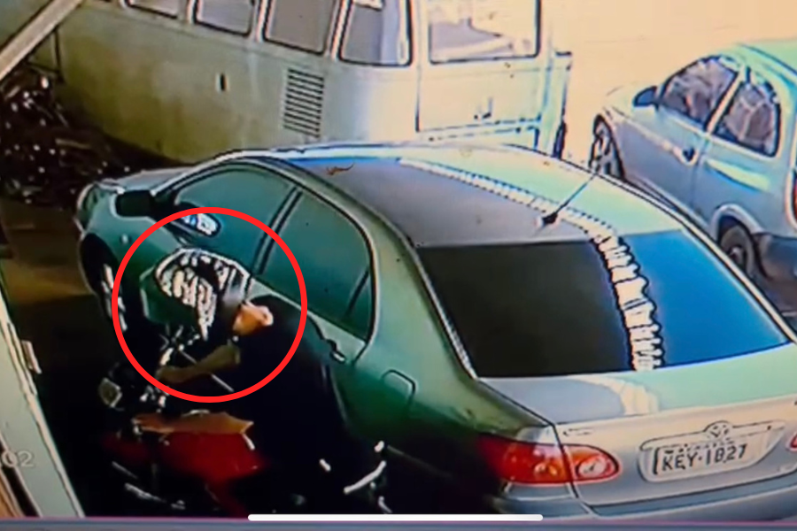Suspeito furta moto em menos de 1 minuto em Aparecida de Goiânia