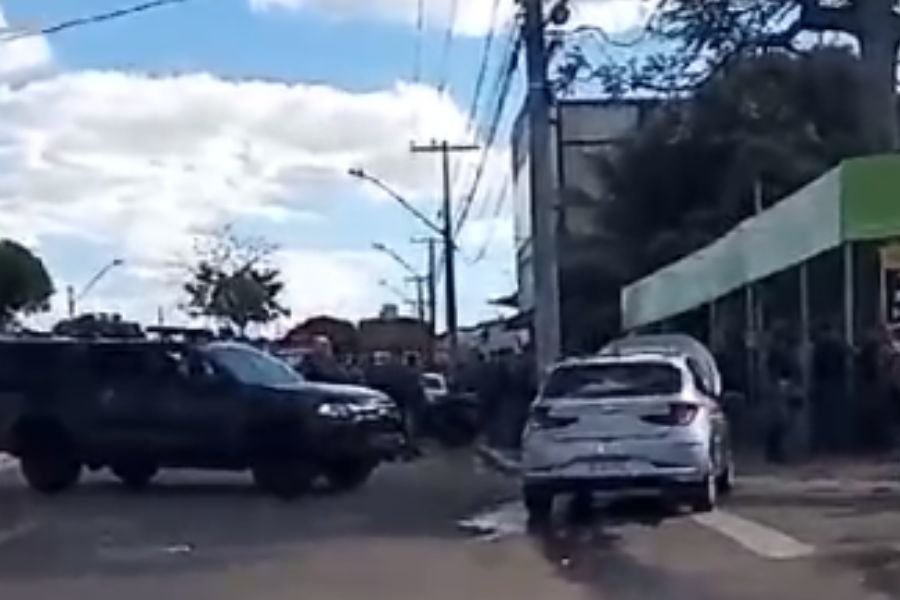 Suspeito é morto em troca de tiros com policiais do Graer, na região do Jardim Brasil
